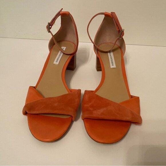DIANE VON FURSTENBERG SANDALS BLOCK HEELS PEACH CORAL SUEDE LEATHER - Picture 3 of 13